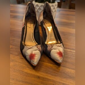 Ted Baker London floral highheel shoes